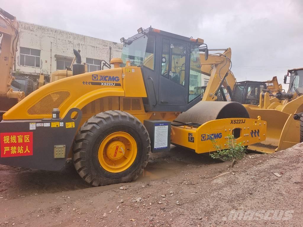 XCMG XS223J Enkelt tromle