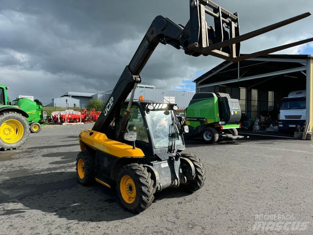 JCB 516 40 COMPACT Teleskoplæssere til landbrug