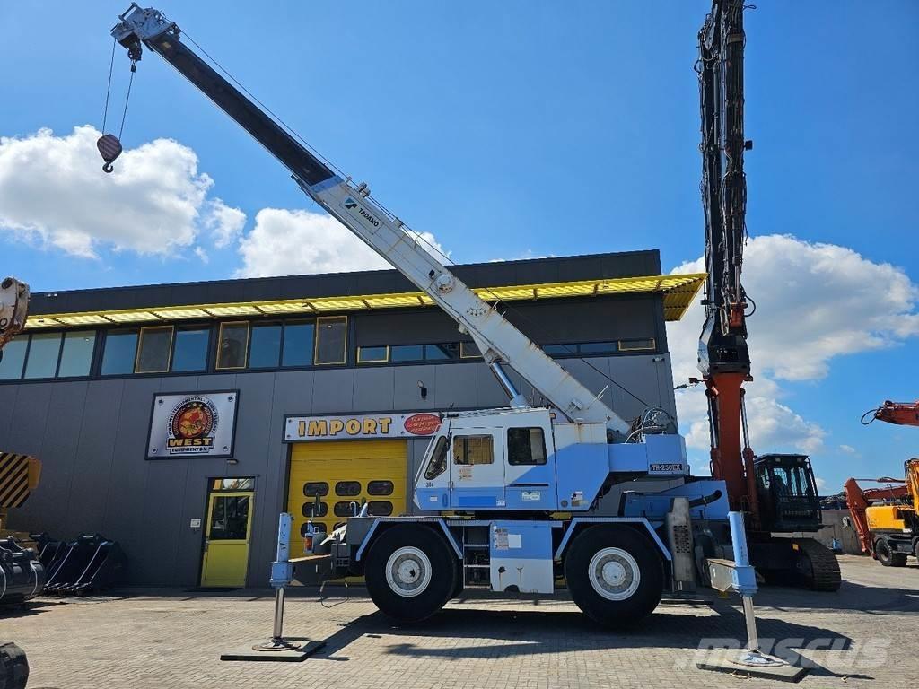 Tadano TR250E Kraner til alt terræn
