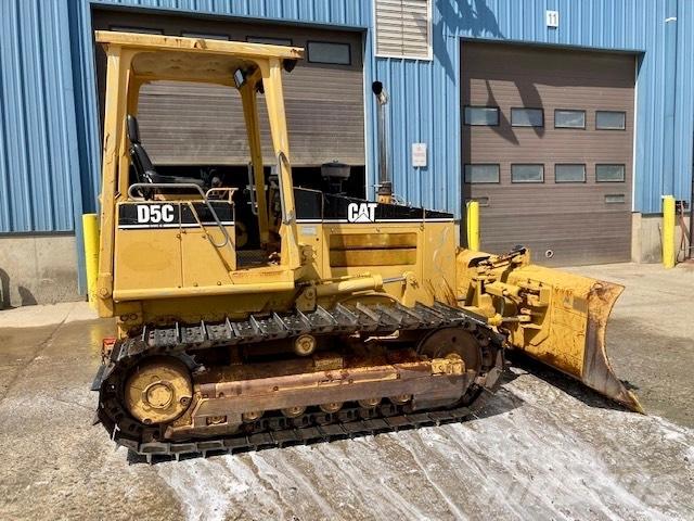 CAT D 5 C Bulldozer på larvebånd