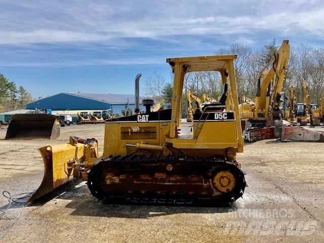 CAT D 5 C Bulldozer på larvebånd