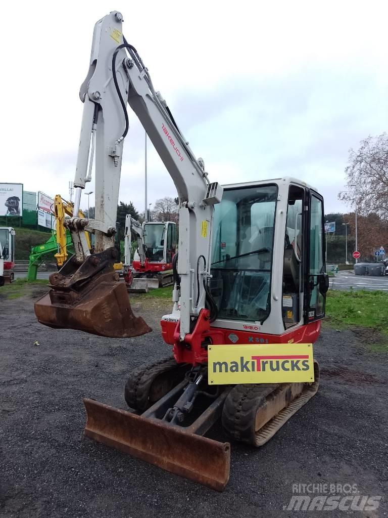 Takeuchi TB228 Minigravemaskiner