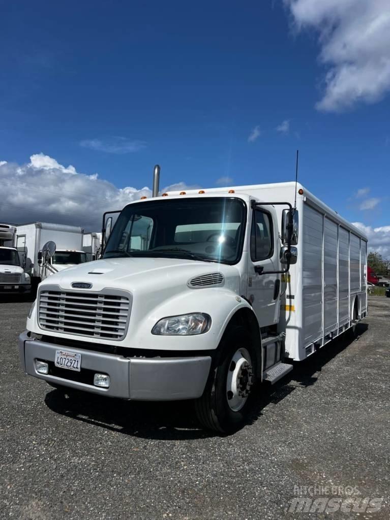 Freightliner M2 106 Lastbiler til transport af drikkevarer