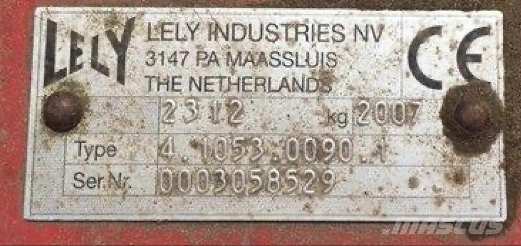 Lely LOTUS 1020 River og høvendere