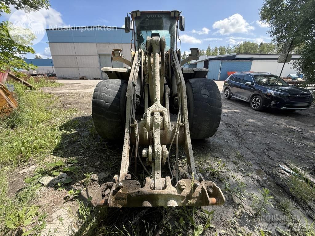 Volvo L 120 Læssemaskiner på hjul