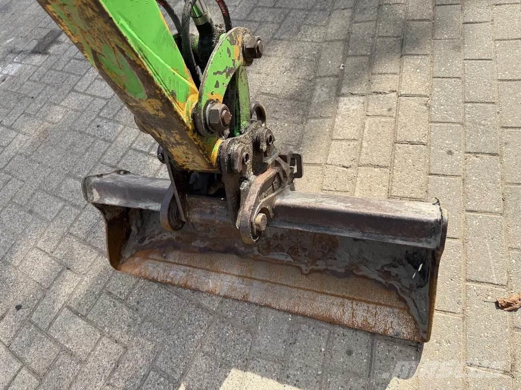 CAT 301.7D Minigravemaskiner