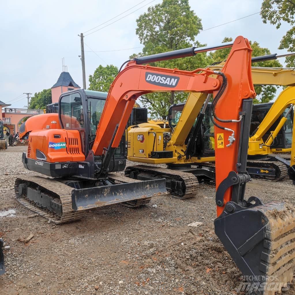 Doosan DX60 Minigravemaskiner