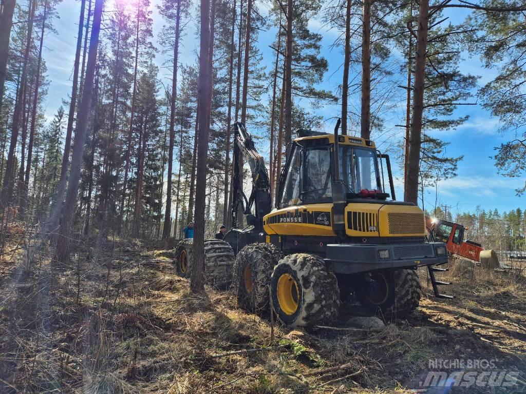 Ponsse FOX 8W Skovningsmaskiner