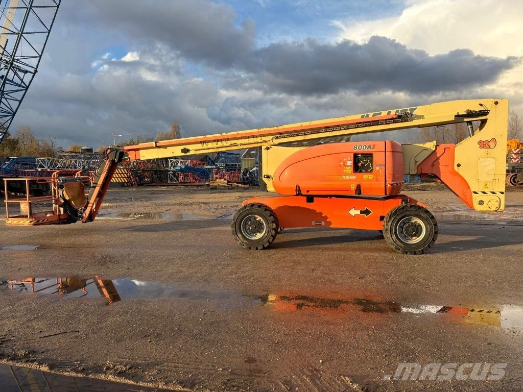 JLG 800 AJ Bomlifte med knækarm