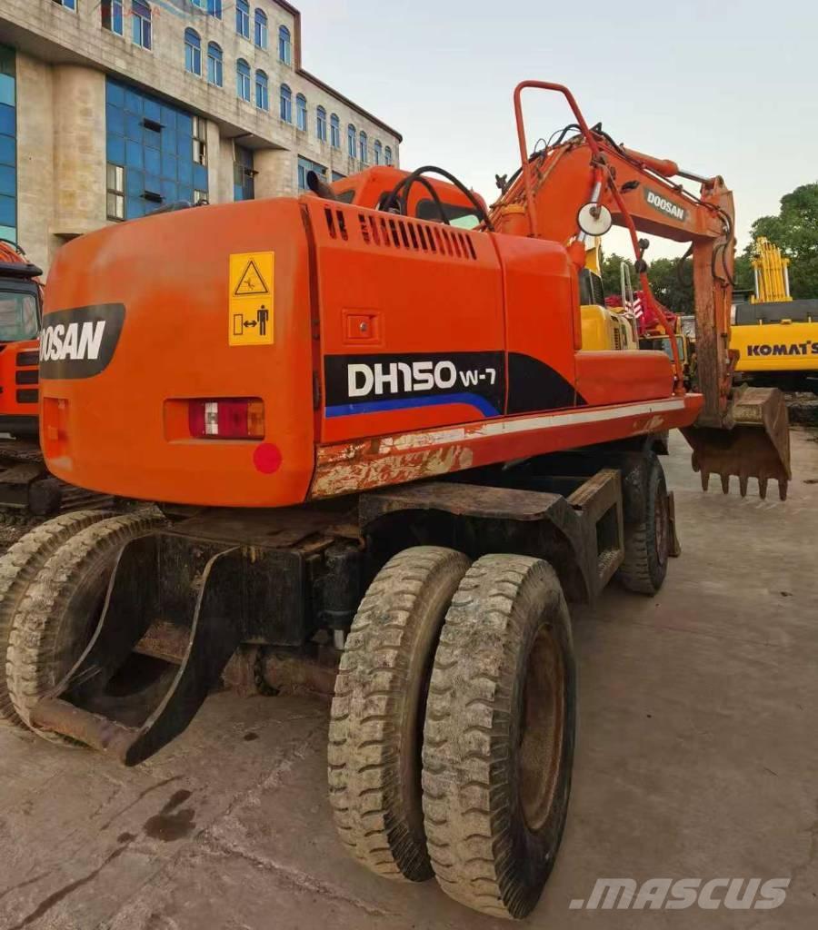 Doosan DH 150 W-7 Gravemaskiner på hjul