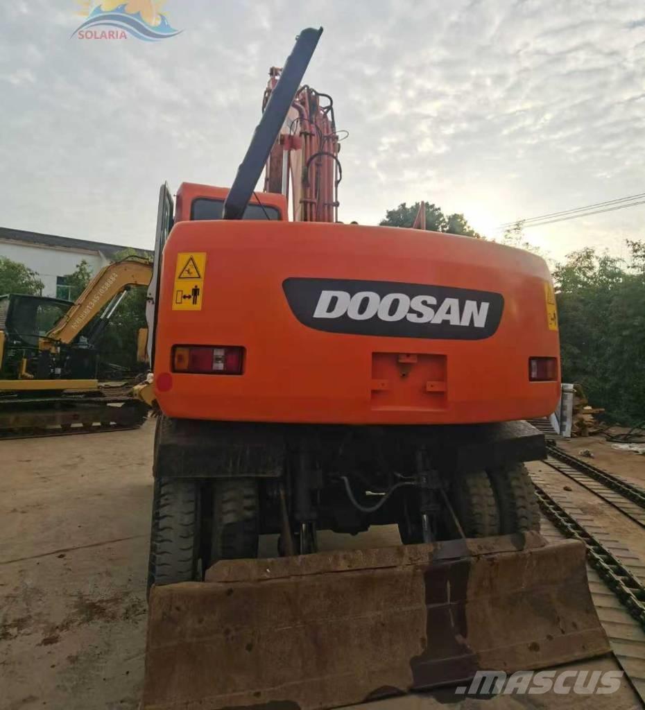 Doosan DH 150 W-7 Gravemaskiner på hjul