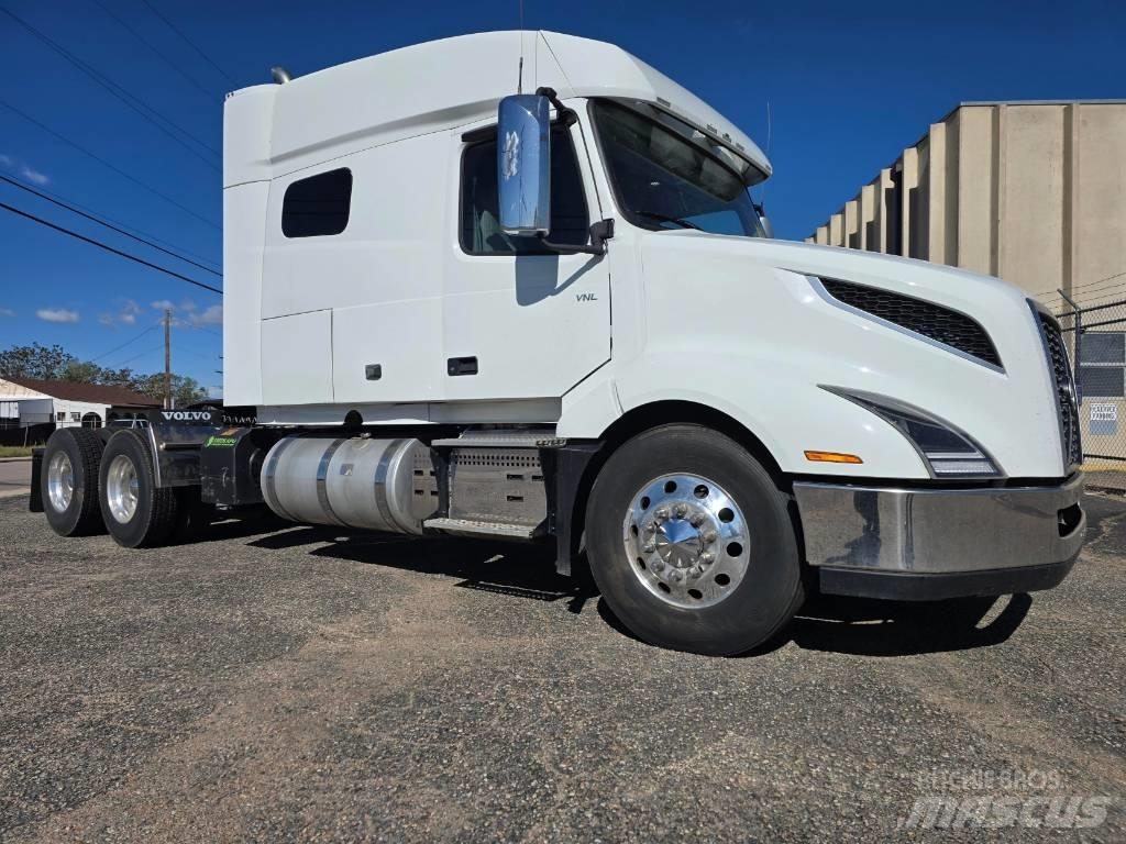 Volvo VNL 740 Trækkere