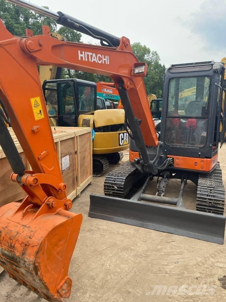 Hitachi ZX 50 U Gravemaskiner på larvebånd