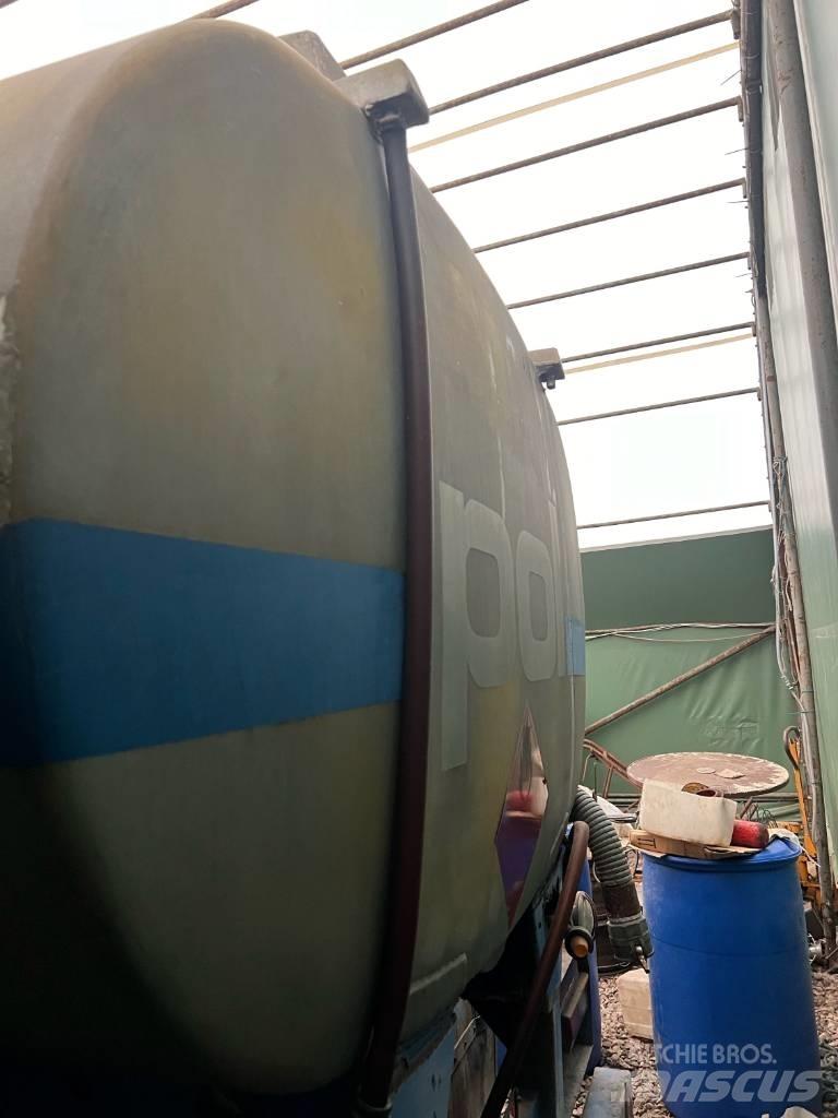Volvo F 88 Tankbiler