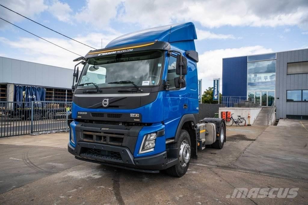 Volvo FMX 420 + HYDR. Trækkere