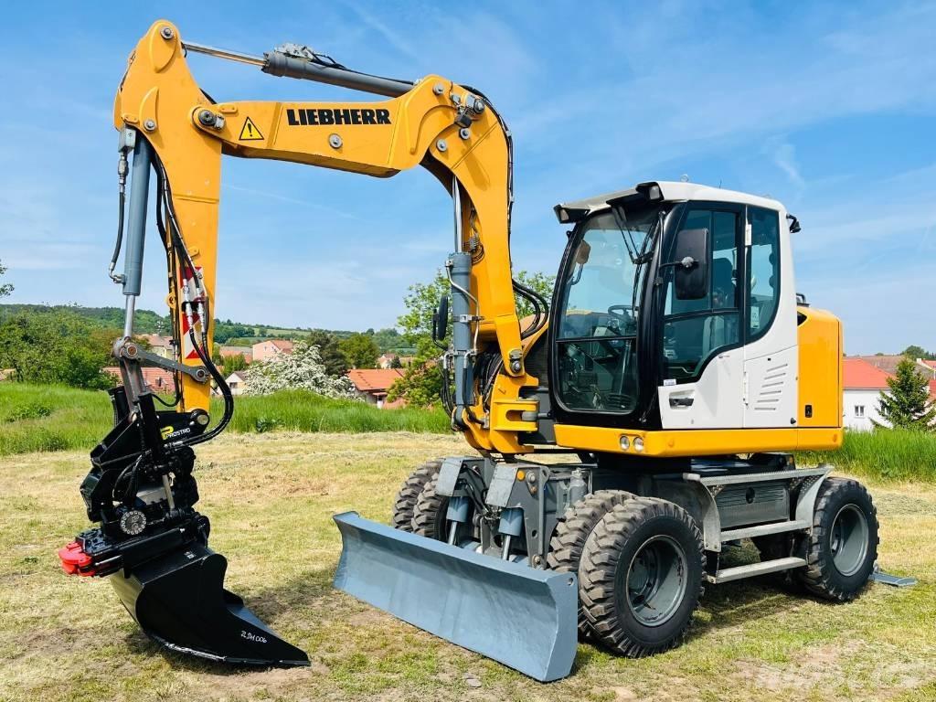 Liebherr A 910 Comp Gravemaskiner på hjul