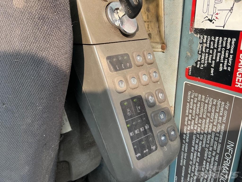 Hitachi EX300-3 Gravemaskiner på larvebånd