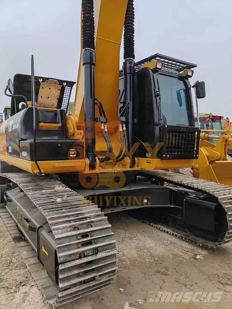CAT 330 D2 Gravemaskiner på larvebånd