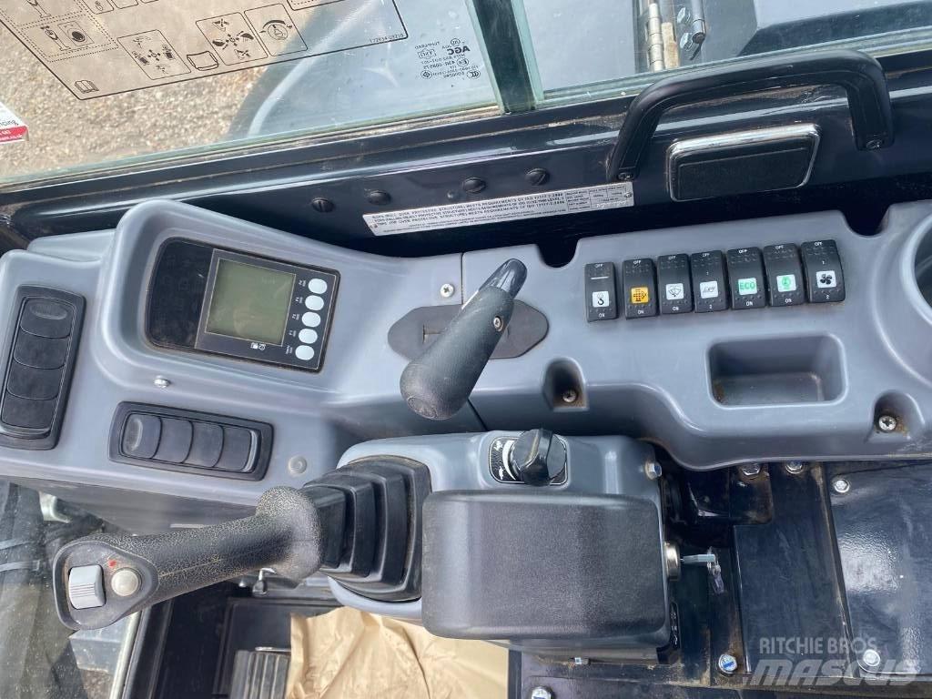Yanmar Vio 50-6B Minigravemaskiner