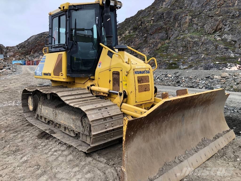 Komatsu D 51 PX-22 Bulldozer på larvebånd