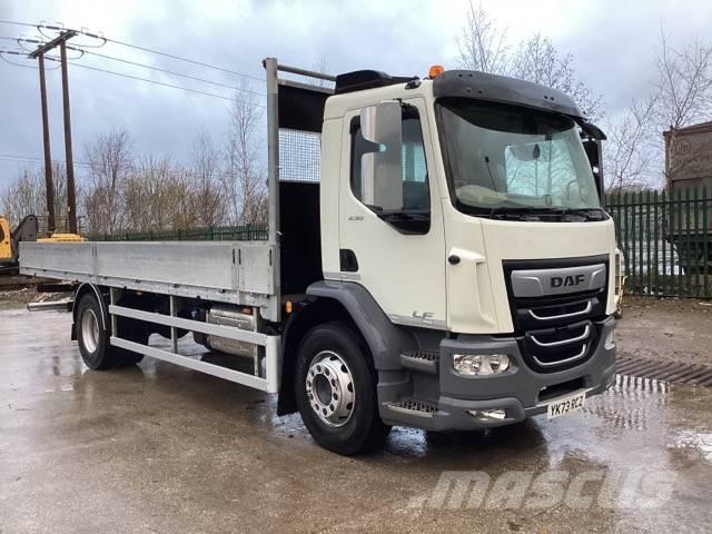 DAF LF 230 Lastbil med lad/Flatbed
