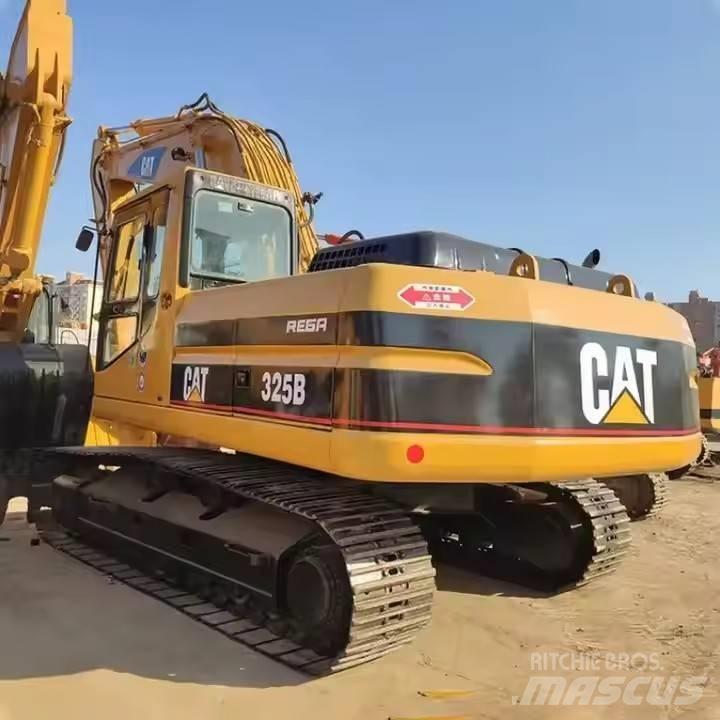 CAT CAT323B Midi-gravemaskiner 7t - 12t