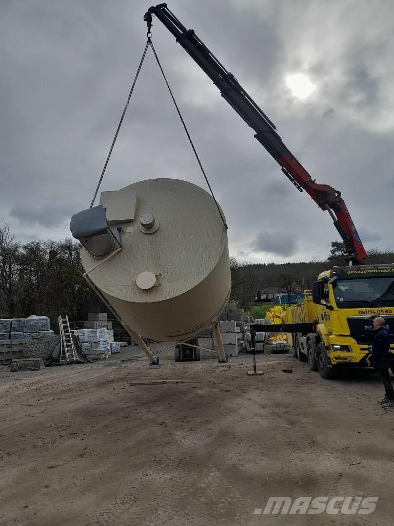  horizontal silo silo Trucks - Andet