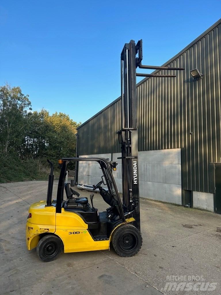 Hyundai 30 D-9 Diesel gaffeltrucks
