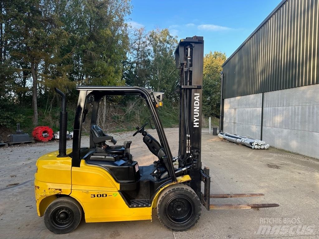 Hyundai 30 D-9 Diesel gaffeltrucks