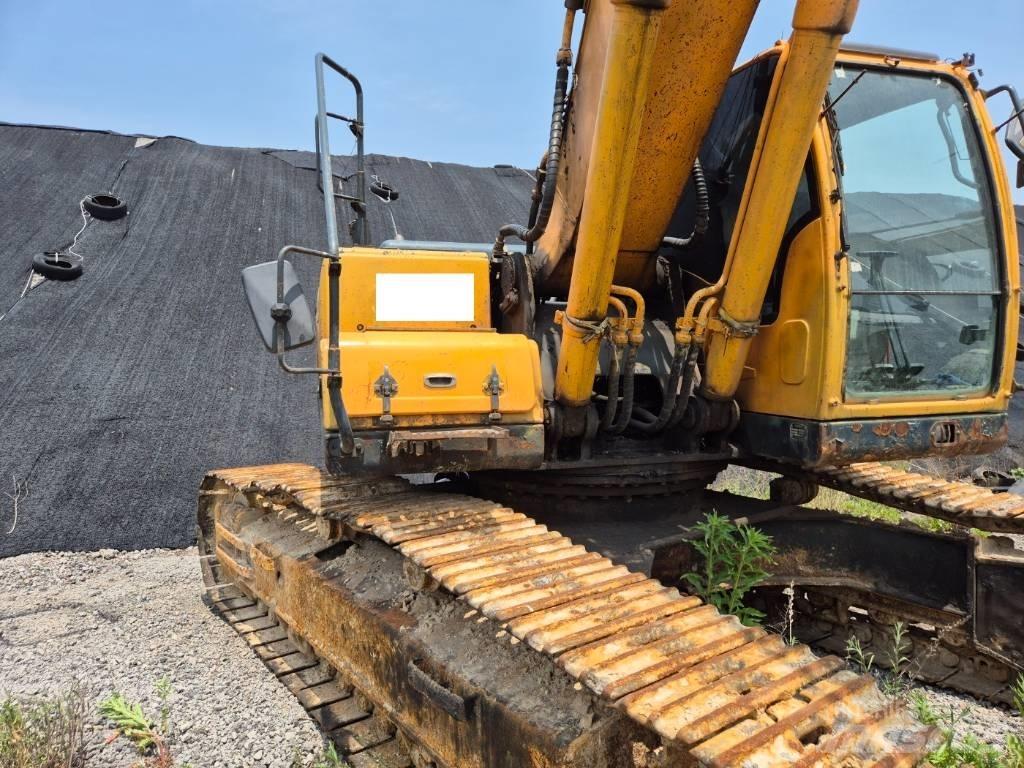 Hyundai Robex 300 LC Gravemaskiner på larvebånd