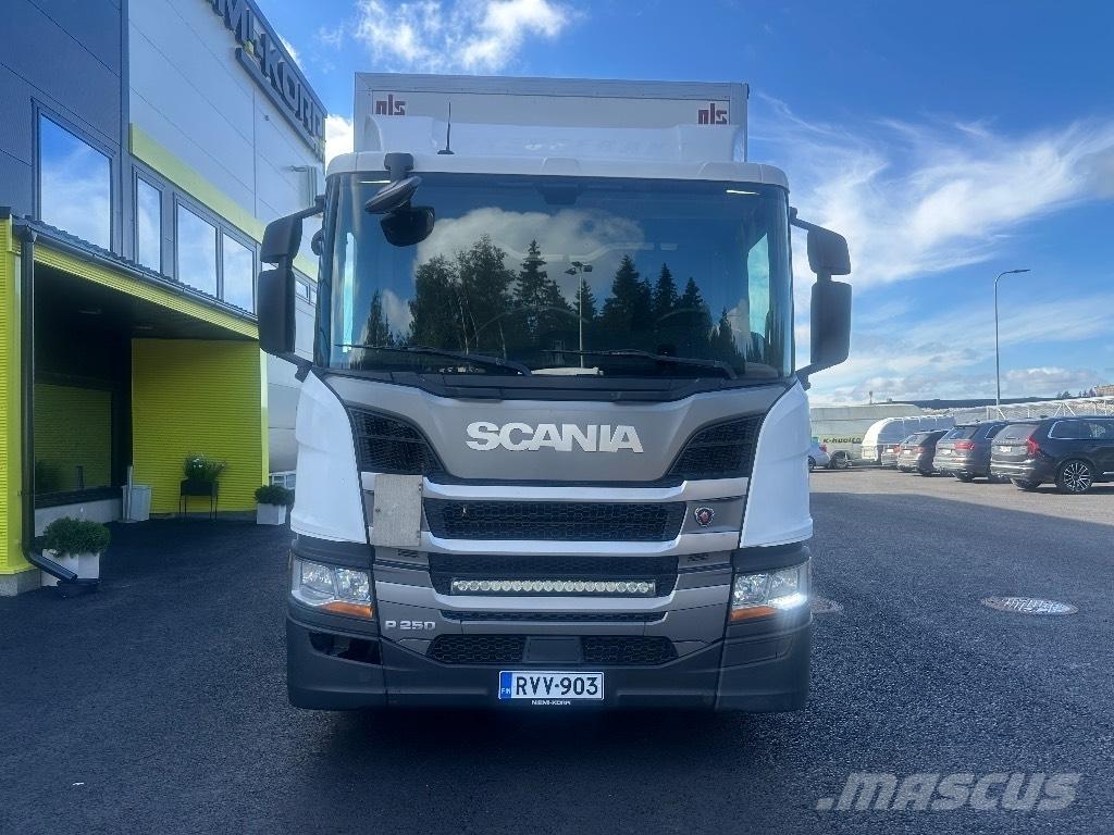 Scania P250 Fast kasse