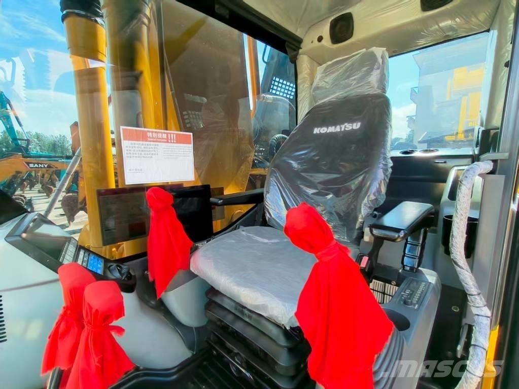 Komatsu PC 220-8 Gravemaskiner på larvebånd