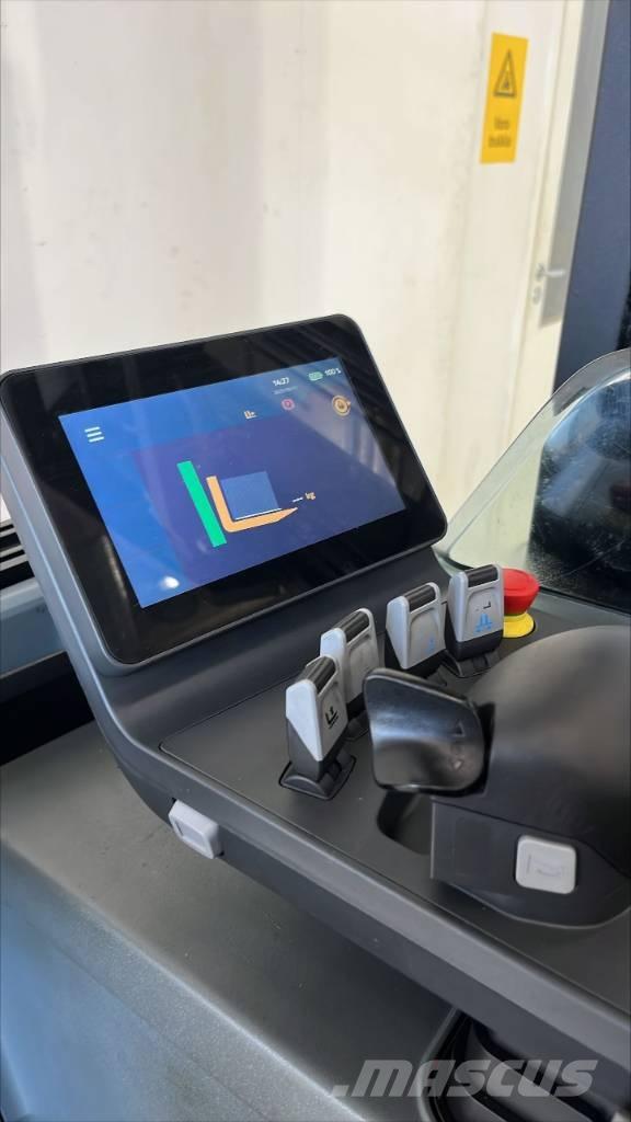 BT RR E 140 H Reachtruck