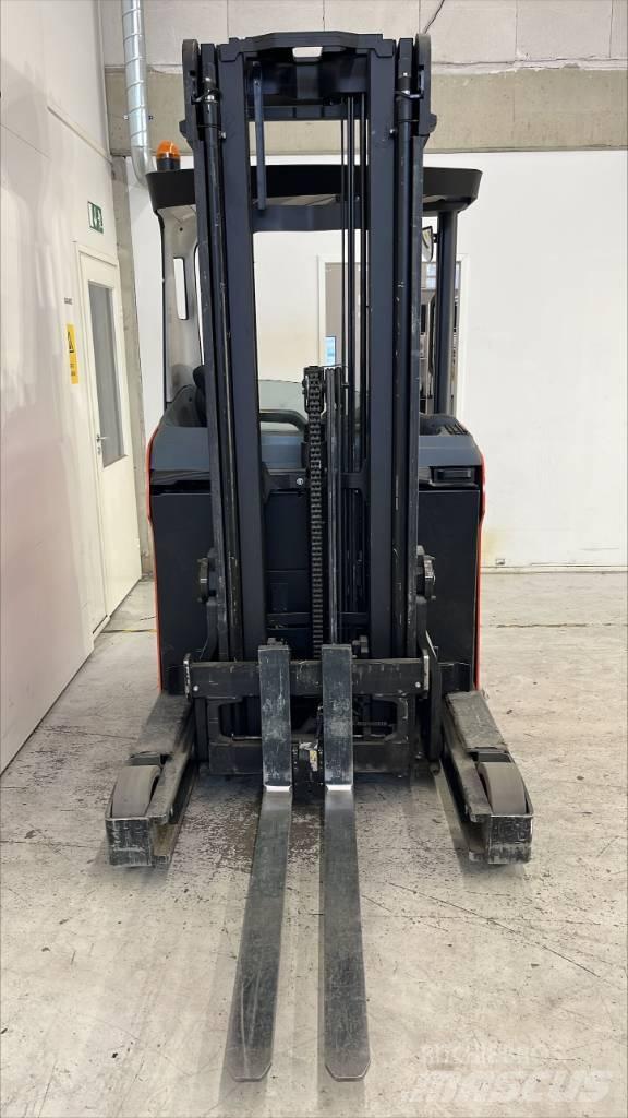 BT RR E 140 H Reachtruck