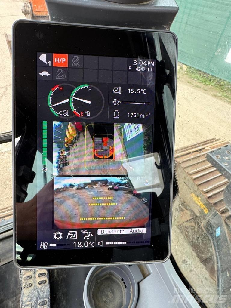 Hitachi ZX135US-7 Gravemaskiner på larvebånd