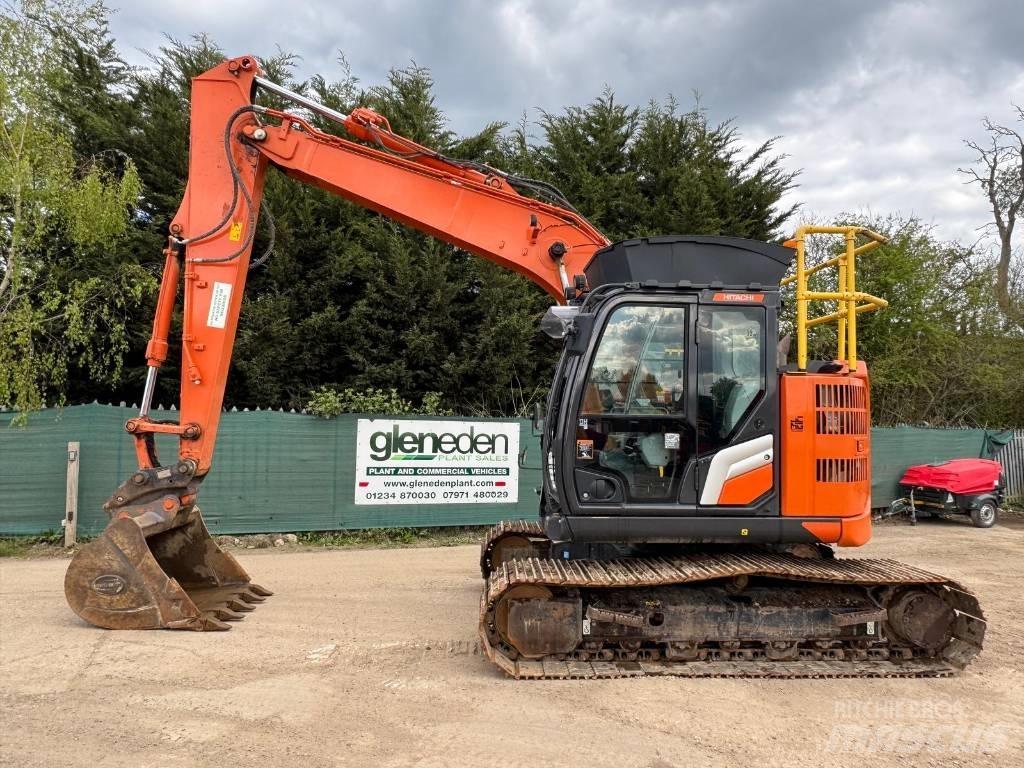 Hitachi ZX135US-7 Gravemaskiner på larvebånd
