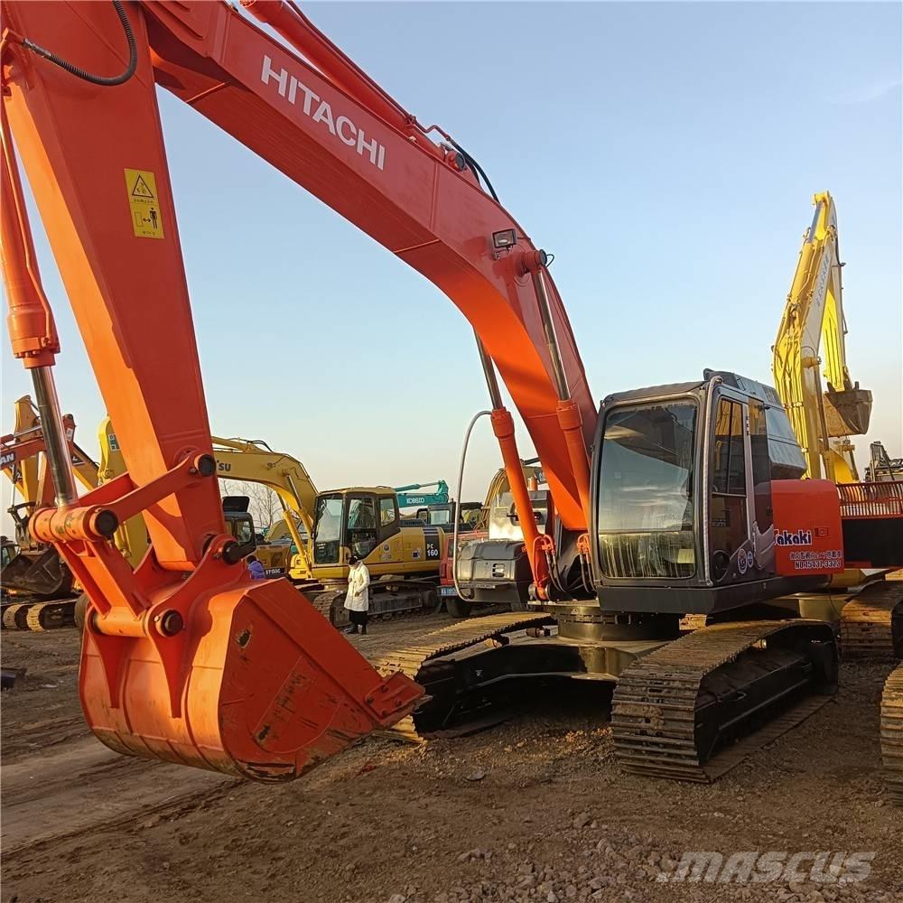 Hitachi ZX240 Gravemaskiner på larvebånd