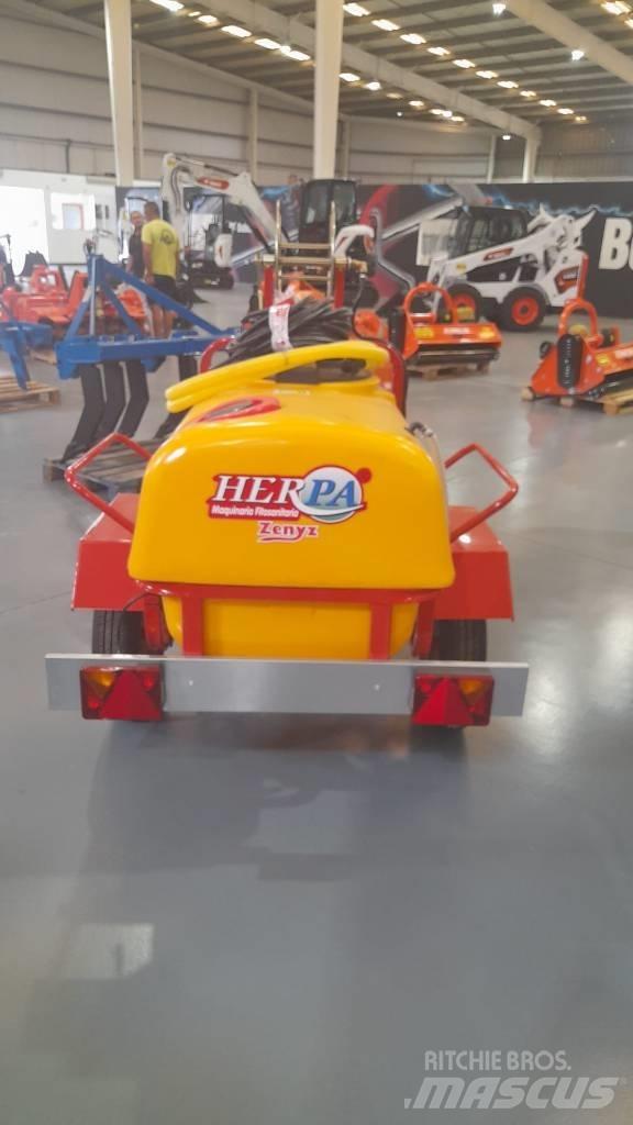  HERPA HCT04 Trailersprøjter