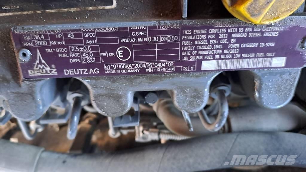 JLG 450 AJ Bomlifte med knækarm