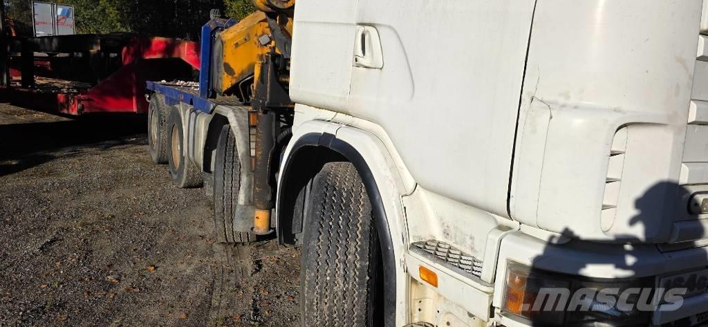 Scania R 144 G Lastbil med kran