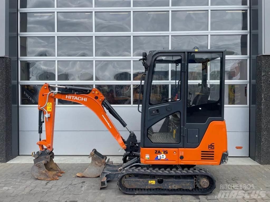 Hitachi ZX19-6 CR Minigravemaskiner