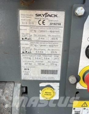 SkyJack SJ III 3219 Saxlifte