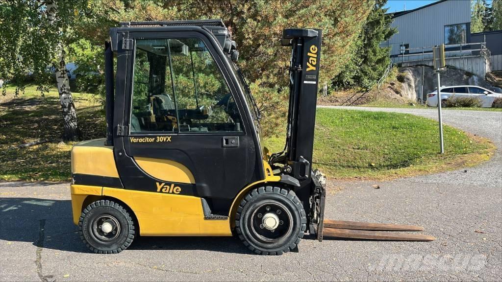 Yale GDP 30 VX Diesel gaffeltrucks
