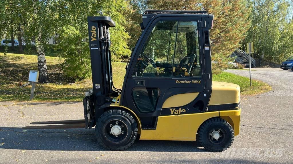 Yale GDP 30 VX Diesel gaffeltrucks
