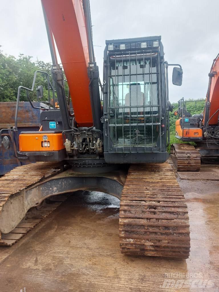 Doosan DX 225 LC-5 Gravemaskiner på larvebånd