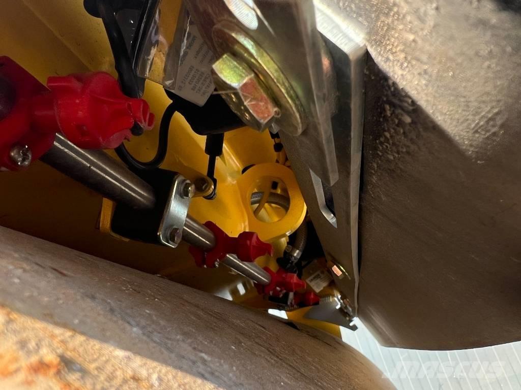 Bomag BW100 AD-5 Tvilling tromle