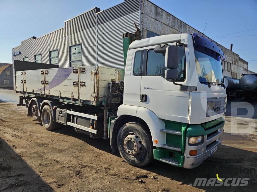 MAN TGA26.310 Lastbil med lad/Flatbed