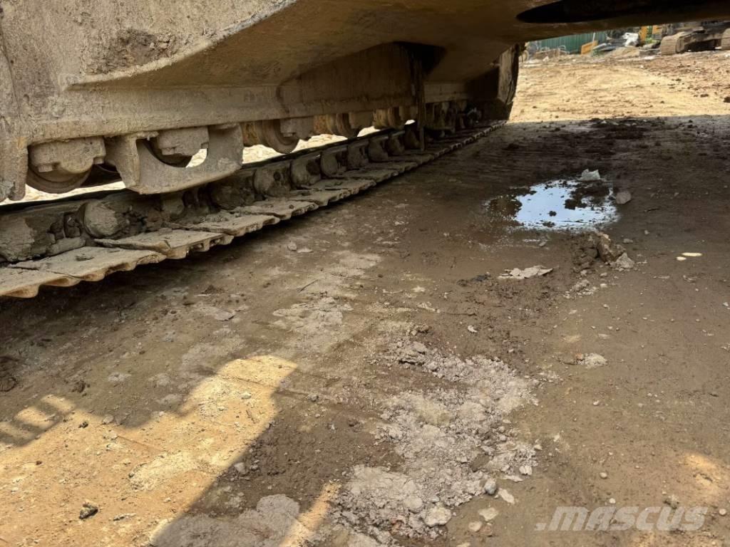 Sumitomo SH200 Gravemaskiner på larvebånd
