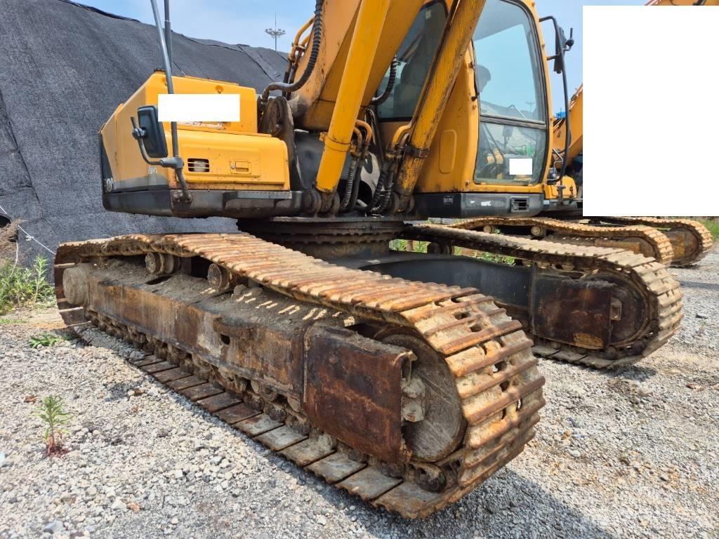 Hyundai Robex 300 LC Gravemaskiner på larvebånd