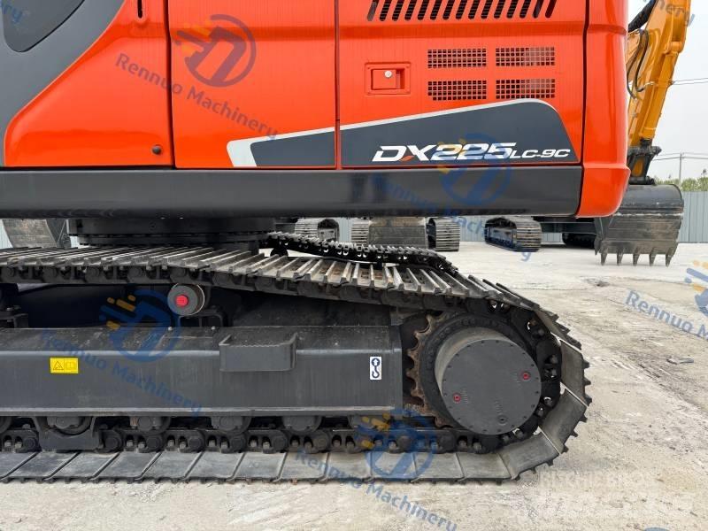 Doosan DX 225 LC-9C Gravemaskiner på larvebånd